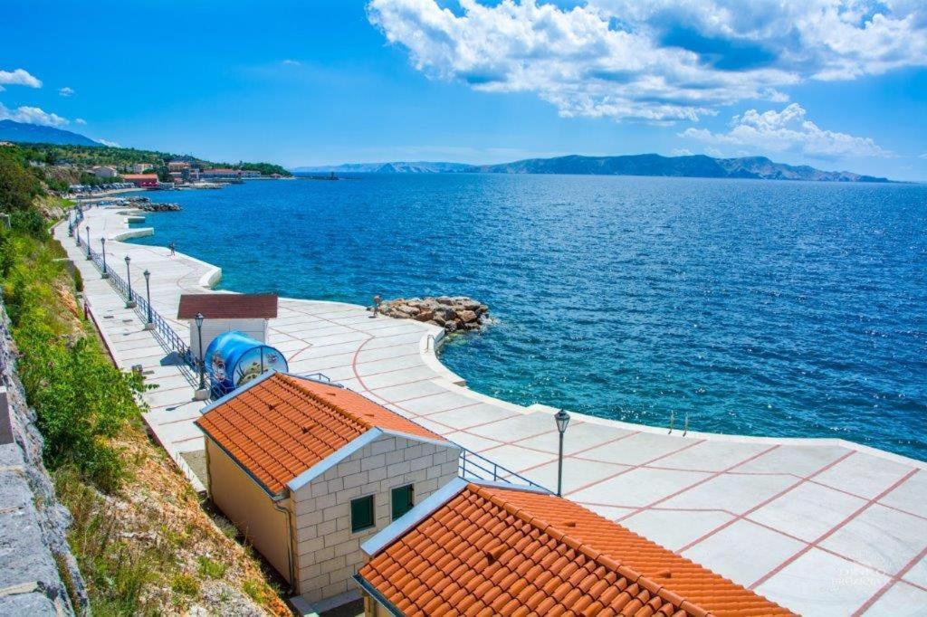 Apartment Ana Senj  Esterno foto